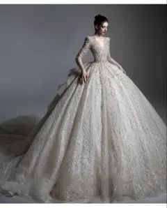 アイボリー ビーズ刺繍 ウェディングドレス