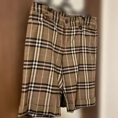 Burberry Blue Labelのハーフパンツ