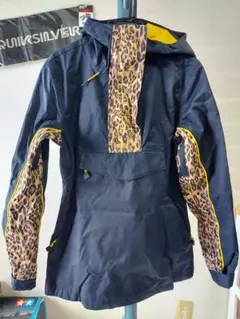 DC ヒョウ柄 スノーボードウェア M 10K