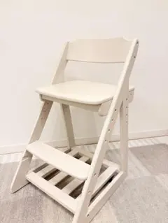 ニトリ学習机用椅子（ホワイトウォッシュ）