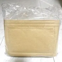 Item thumbnail for item 5e9d1e07-cf9e-490e-bcf5-8aeb8a098a6f