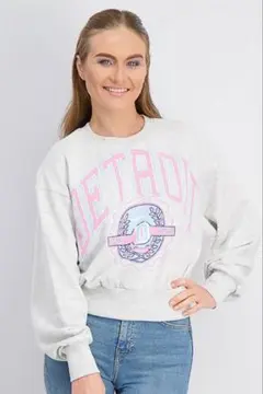 Bershka クロップドスエットシャツのサムネイル