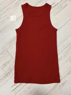 や*す様 赤　レッド　ノースリーブ　タンクトップ　肉厚 M