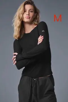 2026年最新】ALO Yoga Tシャツ・カットソーの人気アイテム - メルカリ