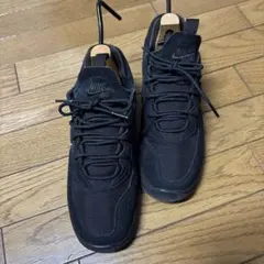 【週末限値引き】 NIKE AIR FORCE 1 WILD 26.0cm