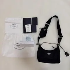 PRADA Re-Edition 2005 Re-Nylon ショルダーバッグ
