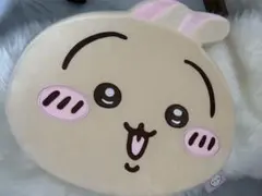 ちいかわ　うさぎ　低反発　クッション