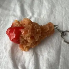 フライドチキン　キーホルダー　ケチャップ付