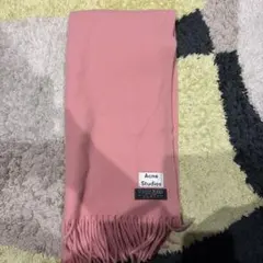 Acne Studios マフラー ピンクタグ 美品 アクネ ストゥディオズ、ハート刺繍入り“ピンクグラデ”マフラー
