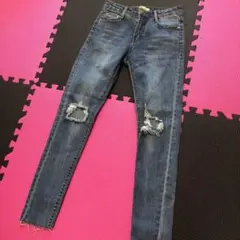 ニークラッシュスキニーデニムパンツ