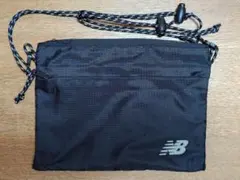New Balance サコッシュ ショルダーバッグ ブラックのサムネイル