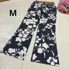 ★ 花柄 スキニーパンツ ネイビー 派手柄 伸縮性 春夏 伸びる M ストレッチ