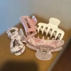 ピンク系クリップヘアアクセサリー4個セット　韓国