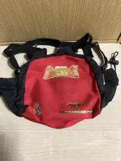 恐竜デザイン ボディバッグ 赤