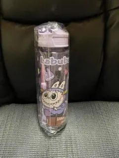 Labubu キャラクター水筒 750ml らぶぶ ラブブです。