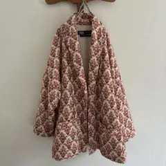 ZARA ザラ　ピンク系　花柄オーバーサイズ　中綿キルティングジャケットアウター