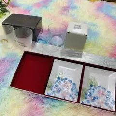 TABLEWARE たち吉　イルカ絵柄グラス2点. 焼酎グラス1点.花柄小皿2点