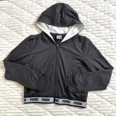 美品Mサイズ PUMA プーマダークグレー フード付きトップス アウターパーカー