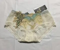 新品 ワコール サルート 店舗限定 79G ショーツM