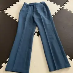 青いフレアスラックス Mサイズ　ローリーズファーム