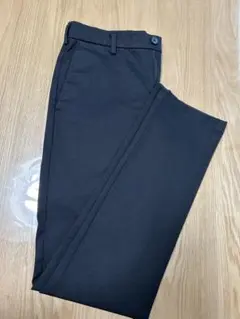 ユニクロ　スリムフィットチノ　ブラック　サイズ76cm