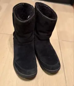UGG ムートンブーツ ブラック レディース 24cmのサムネイル