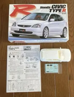 『希少、フジミ模型シビックタイプR』LA-EP3完成品　1/24のサムネイル