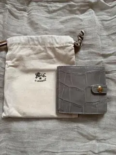 IL BISONTE イルビゾンテ　二つ折り財布 クロコエンボスドレザー