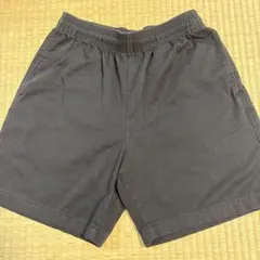 GU ブラックショートパンツ