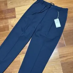 ◉無印★風を通すタックテーパードパンツ Ｌのサムネイル