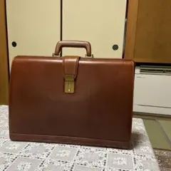 ピエ—ルカルダン　ビジネスバッグ ブラウン ダイヤルロック式のサムネイル