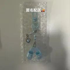 ハローキティ シークレットキーホルダー ミニチュアキルト 水色　サンダル