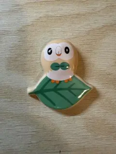 モクロー ポケモン 切り絵 アクキー 和紙缶バッジ ガラスヘアゴム 畳