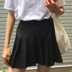 プリーツスカート