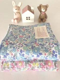 ふわふわリバティ6重ガーゼハンカチ　2枚セット　61i