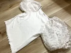 ホワイト 花柄刺繍 パフスリーブ トップス