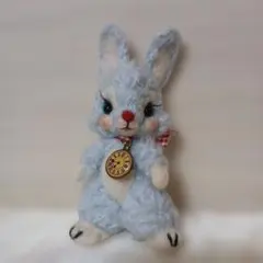 キイロイトリ♥️様オーダー 羊毛フェルト うさぎ お座りドワーフ確認