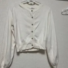 INGNI アイボリー ハート型ボタン カーディガン