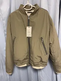ZARAオリーブグリーン ボンバージャケット フード付