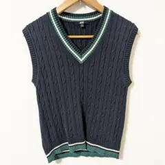 美品　UNIQLO　ユニクロ　ニットベスト　ネイビー
