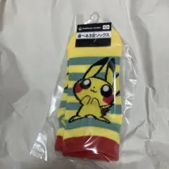 pokemon pop ピカチュウ ソックス　靴下　ポケセン　23〜25cm
