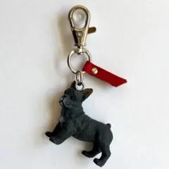 犬のキーホルダー　黒フレンチブルドッグ
