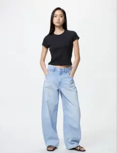 ユニクロ　バギーカーブジーンズ　62BLUE 22inch 標準丈