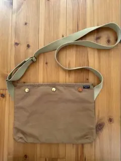 Item thumbnail for item 21aba495-a98b-4daf-a906-27a5abd28935