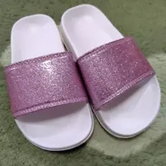 【試着のみ】サンダル　17cm　キラキラ　ピンク　女の子のサムネイル