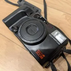 送料無料 外観良品 OLYMPUS IZM200 コンパクトカメラ ジャンク品のサムネイル