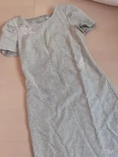 ウィルセレクション　フラワー刺繍ワンピース