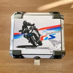 バイク用 大型トップケース ホワイト ブラック 鍵・ベースプレート付 
