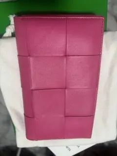 【新品未使用】ボッテガヴェネタ　マキシイントレチャートラウンドジップ