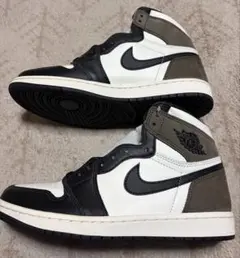 Nike Air Jordan 1 High OG ダークモカ